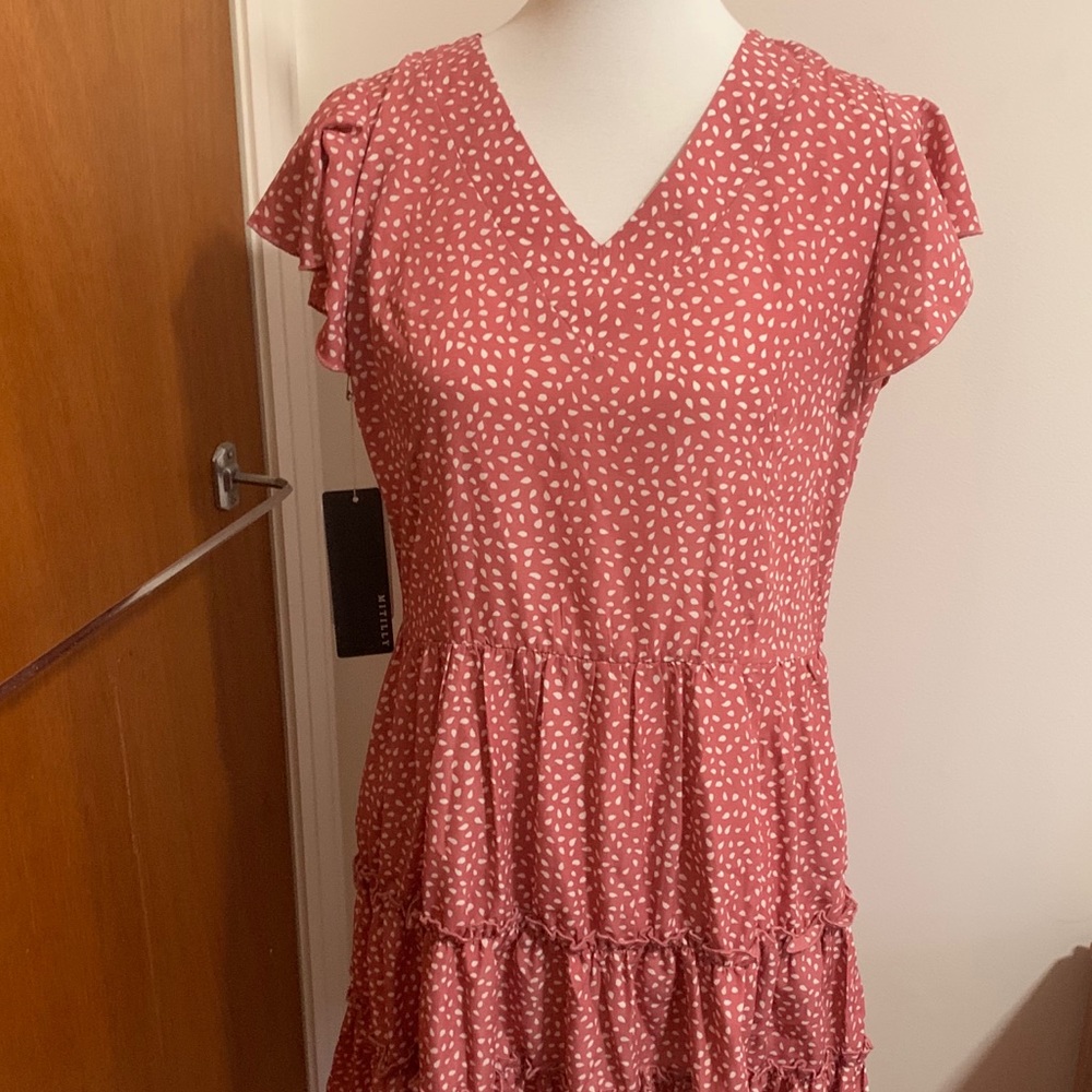 NWT Mitilly V Neck Ruffled Tiered Dress